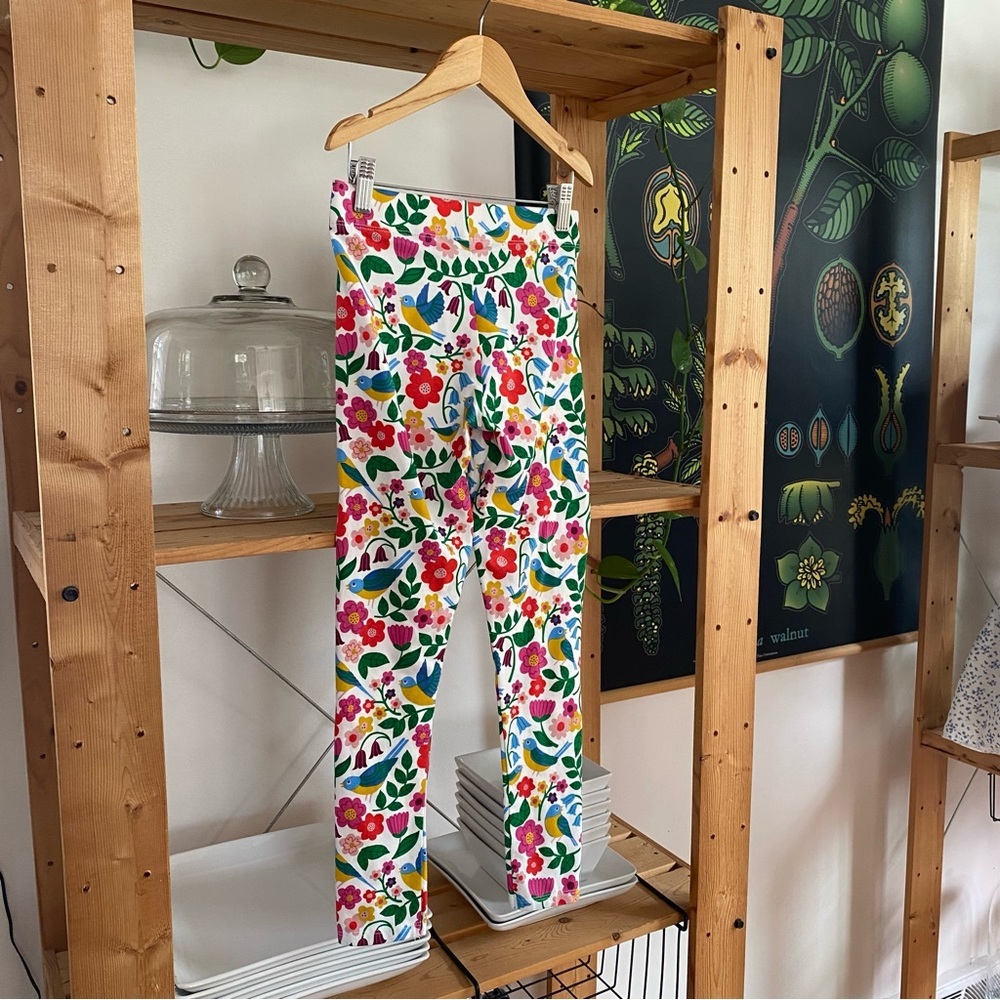 Mini Boden Colorful Floral Bird Print Fun Leggings 10 - Picture 5 of 12